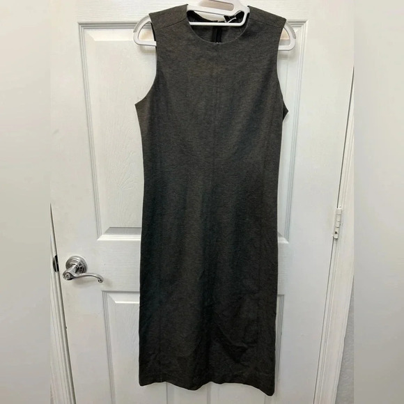 Theory Sleeveless Fitted Dress in Good Wool sz 10 - Picture 5 of 8